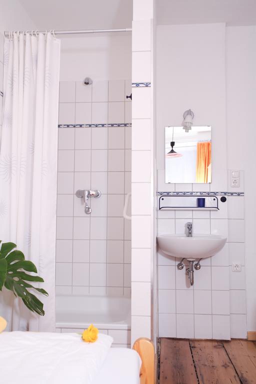 Single Room Shower